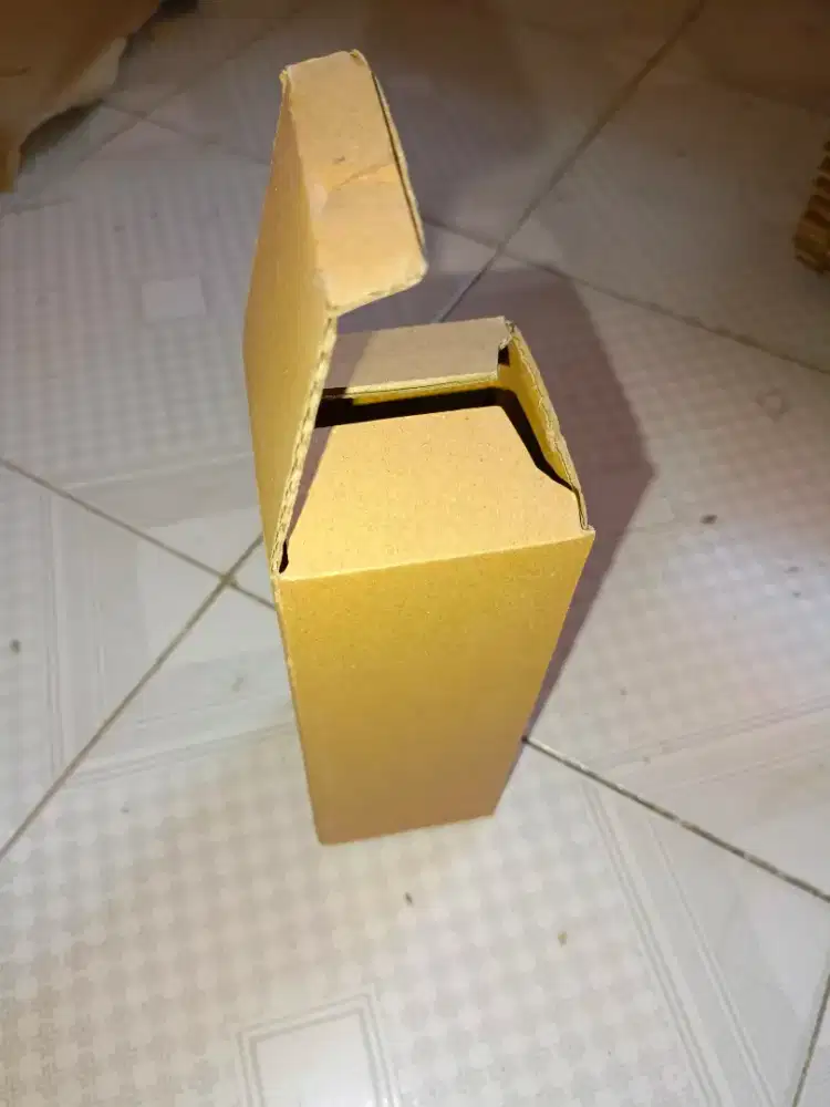 Dus Kardus 7x7x20 Cm Kokoh, Cocok Untuk Botol Madu atau Bisnis Online