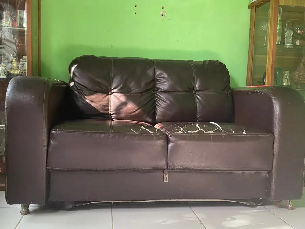 Sofa Minimalis Informa Cokelat Tua - Ambil Sendiri Medan Amplas