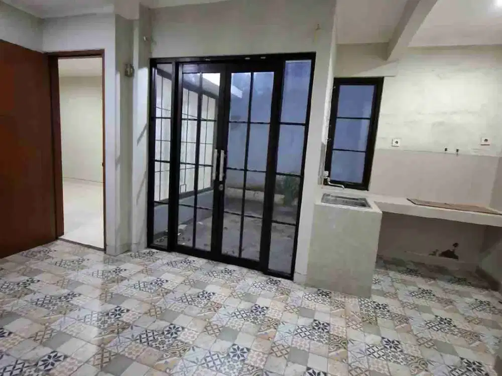 Dijual murah rumah Hoek di Vida Bekasi