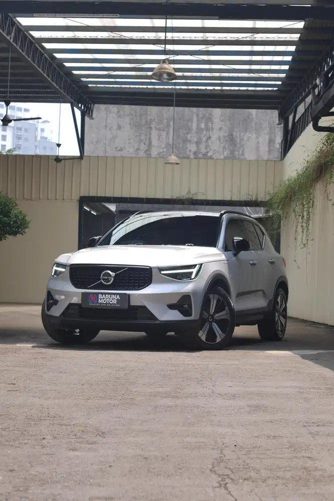 VOLVO XC40 T5 RECHARGE FACELIFT 2022