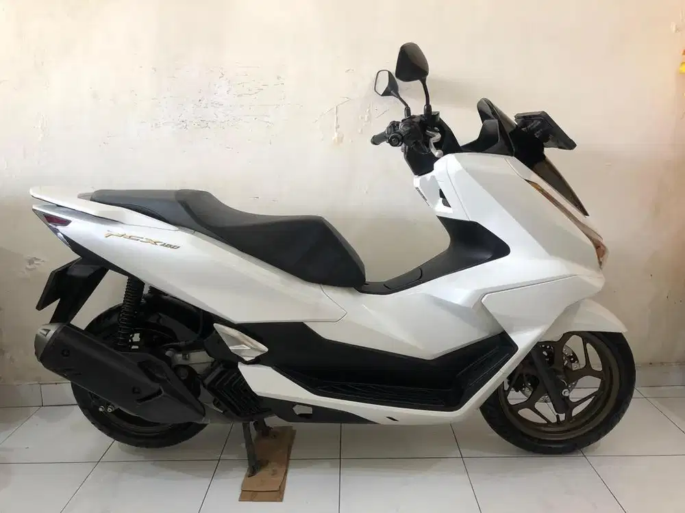 Honda PCX ABS Th.2025 Putih!!