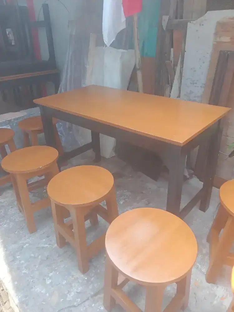 Meja set 120x60x75 kursi empat