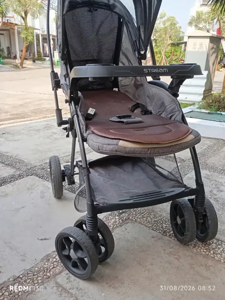 Dijual Stroller Pliko Stream 387 preloved