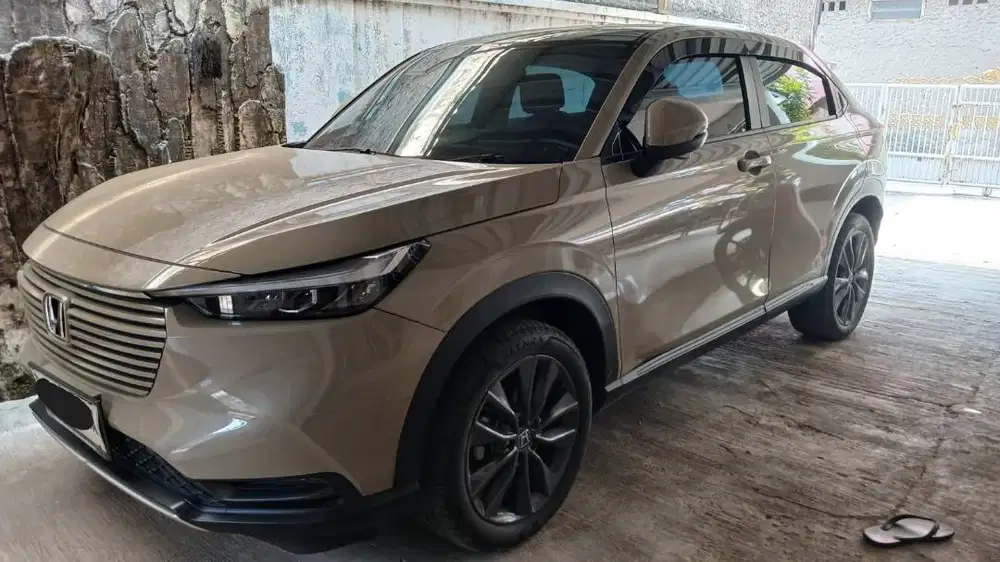 Honda HR-V SE Honda SENSING 2023 – Sand Khaki