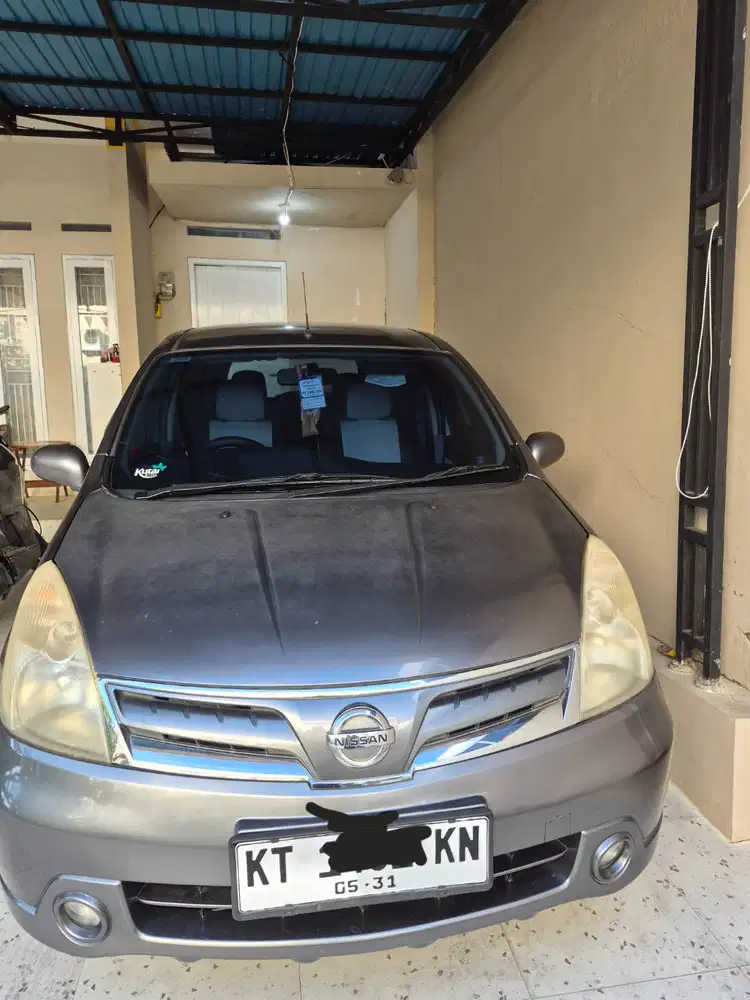 Dijual Mobil Nissan Grand Livina XV Manual 2011, Balikpapan
