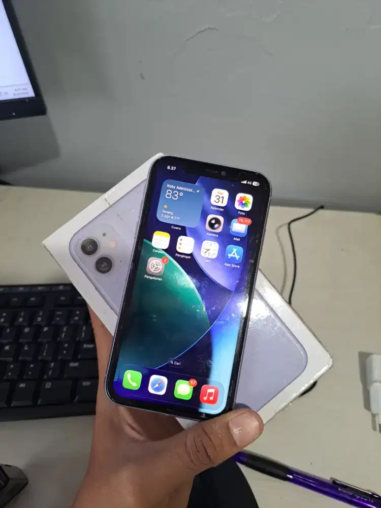 IPHONE 11 64 INTER