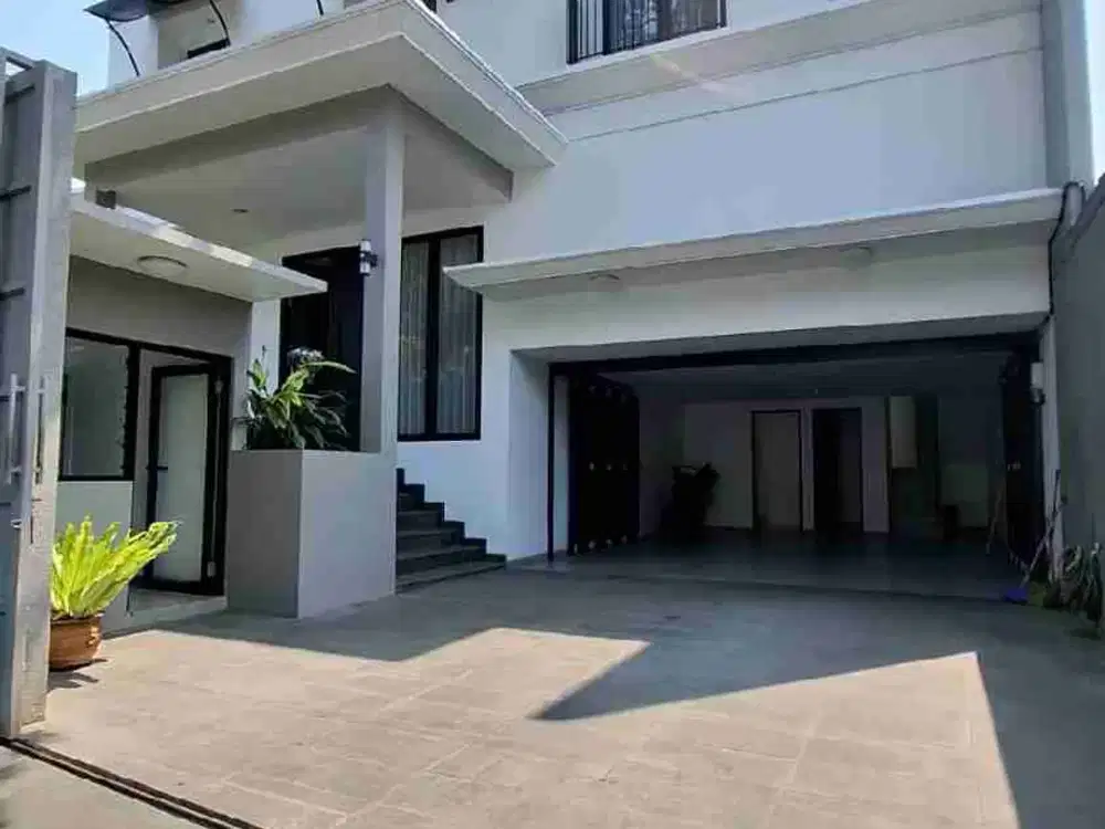 Dijual Rumah Mewah Baru siap Huni di Cipete Jakarta Selatan