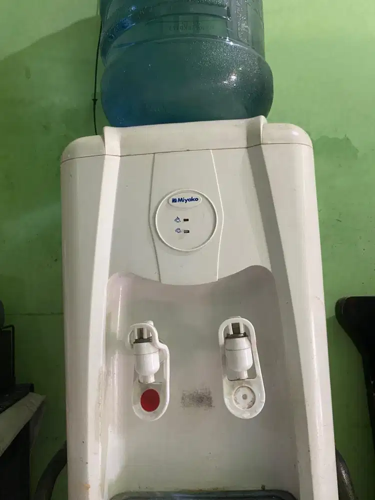 Dispenser Meja Miyako Galon Atas Bekas - Normal Siap Pakai