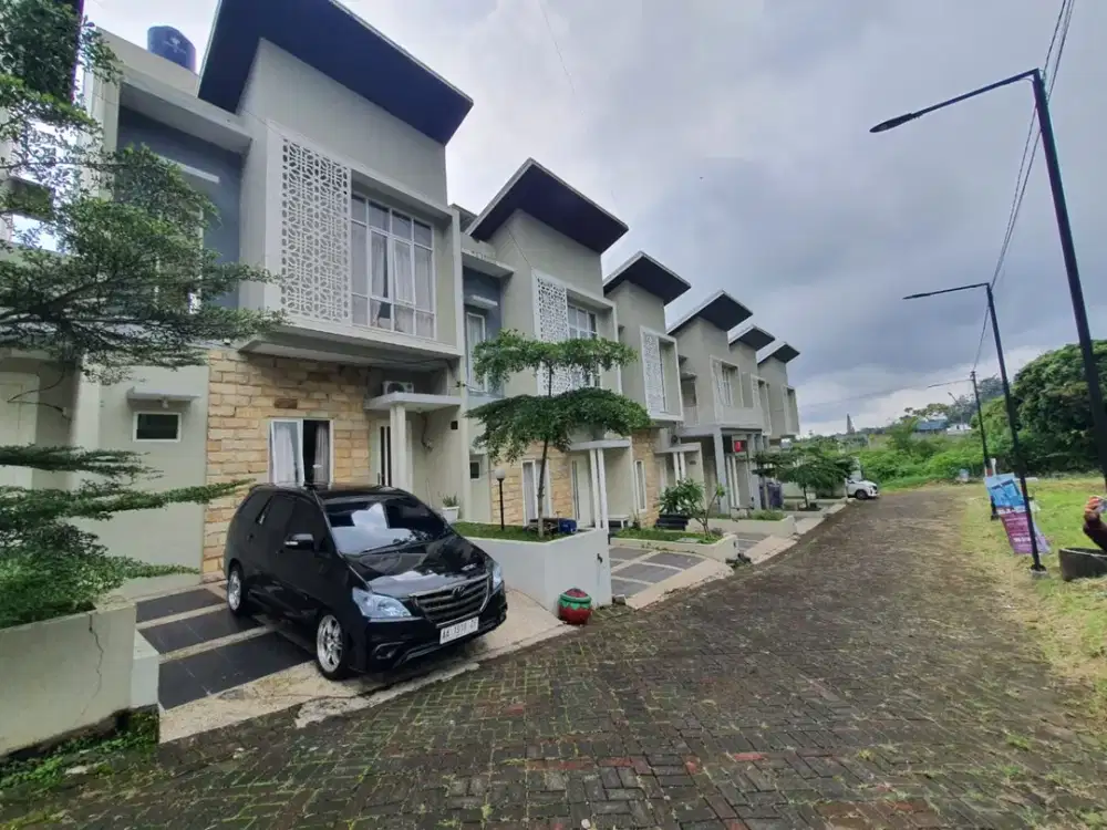 Villa Dijual di Batu | Udara Sejuk, Lokasi Dekat Tempat Wisata