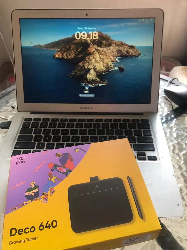 Macbook Air 2015 Include pen tablet