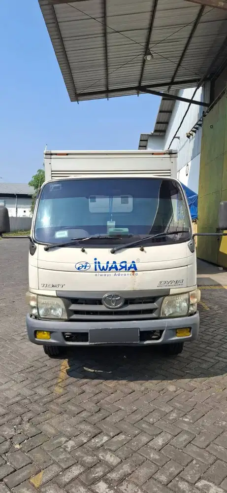 Truck Engkel Toyota Dyna 2012