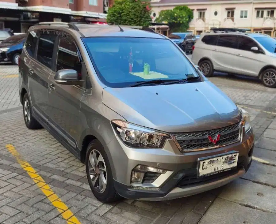 Wuling Confero S 2019 Bensin 1.5L Lux+