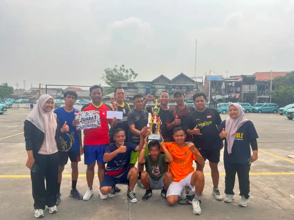 Lowongan kerja supir driver taksi online Bluebird