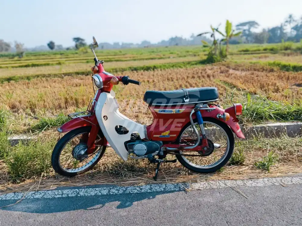 Honda C70 MK3 Engkel tahun 1979