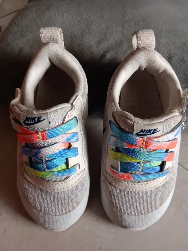 Dijual Sepatu anak