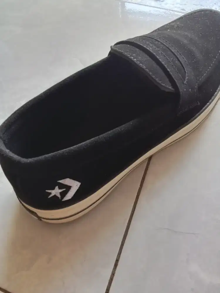 Converse slip on