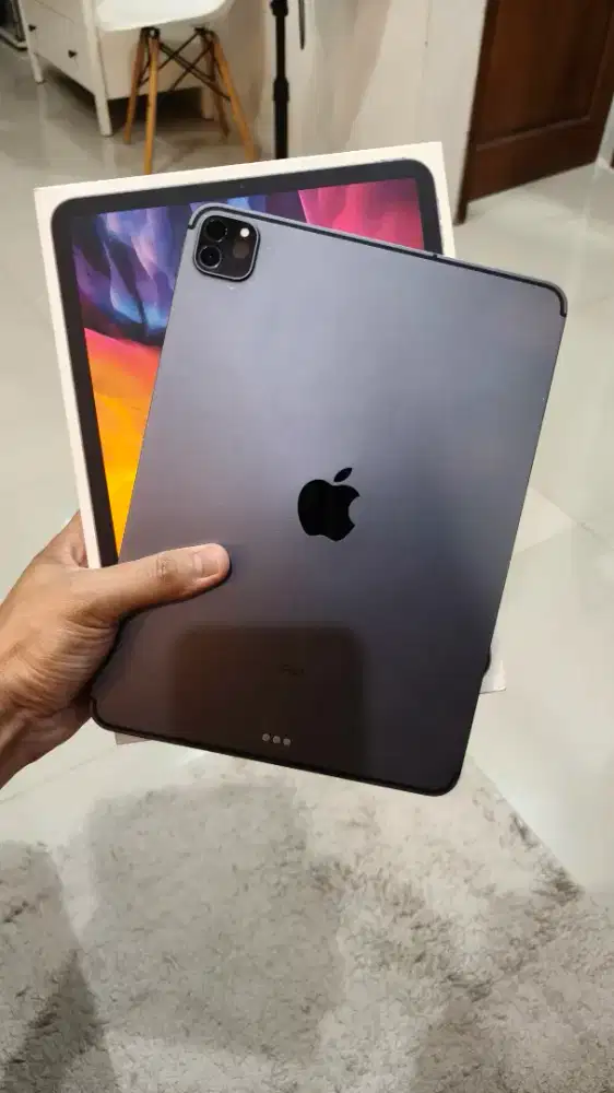 Apple iPad Pro Gen 2 256GB Cell Wifi