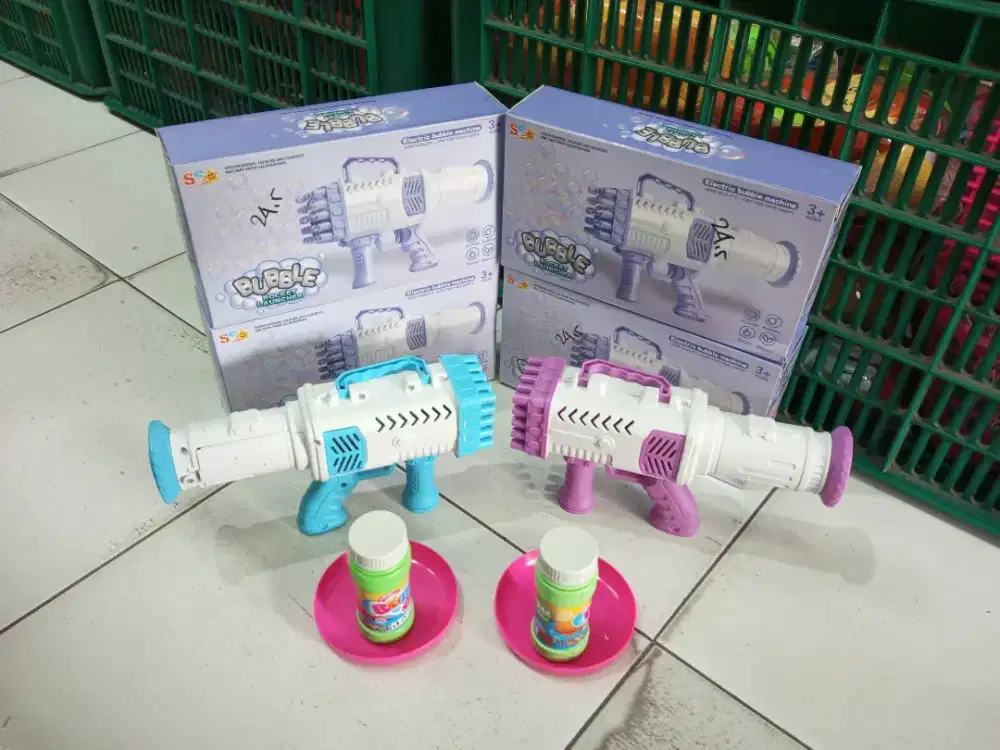 Mainan anak bubble rocket baterai