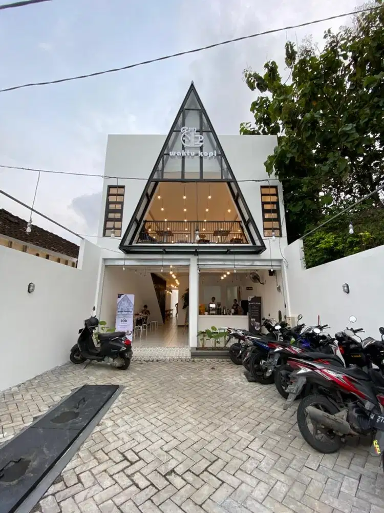 Dijual bangunan cafe