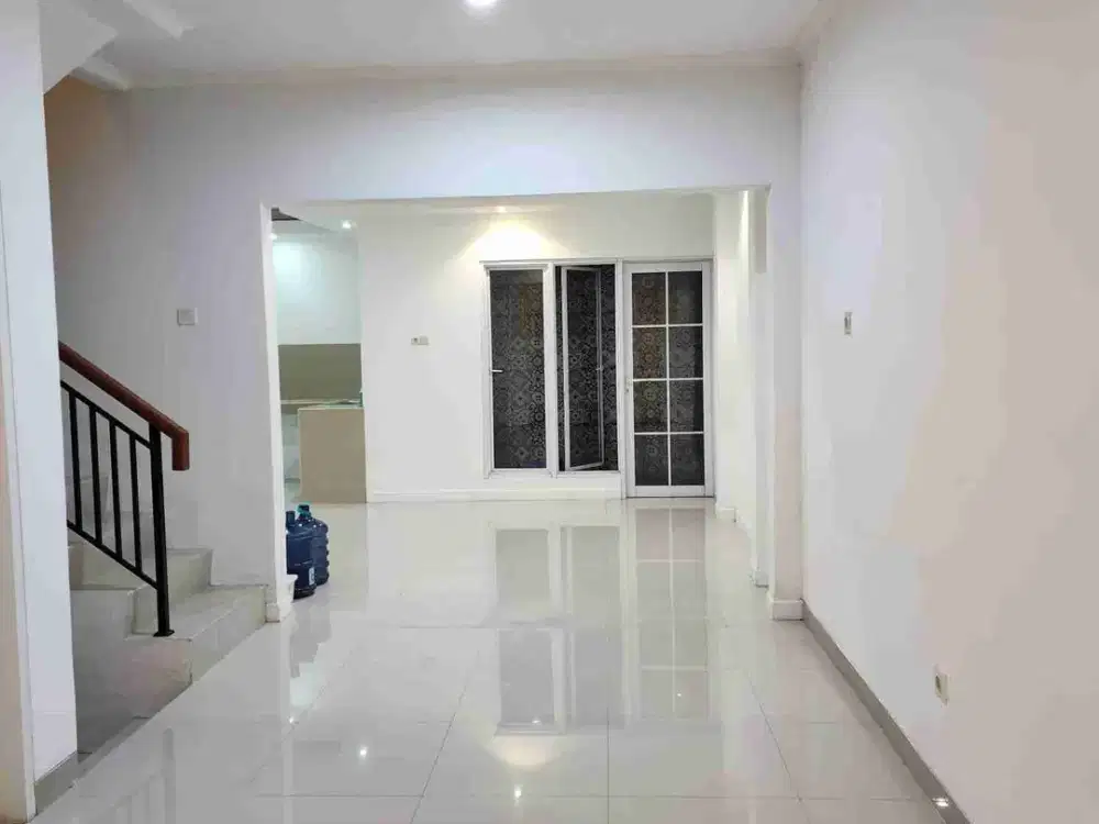 DIJUAL CEPAT RUMAH FULL RENOVASI GADING SERPONG DI MONACO VILLAGE