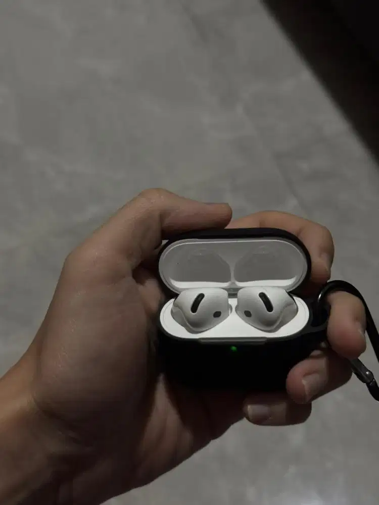 AIRPODS 4 ANC GARANSI ON
