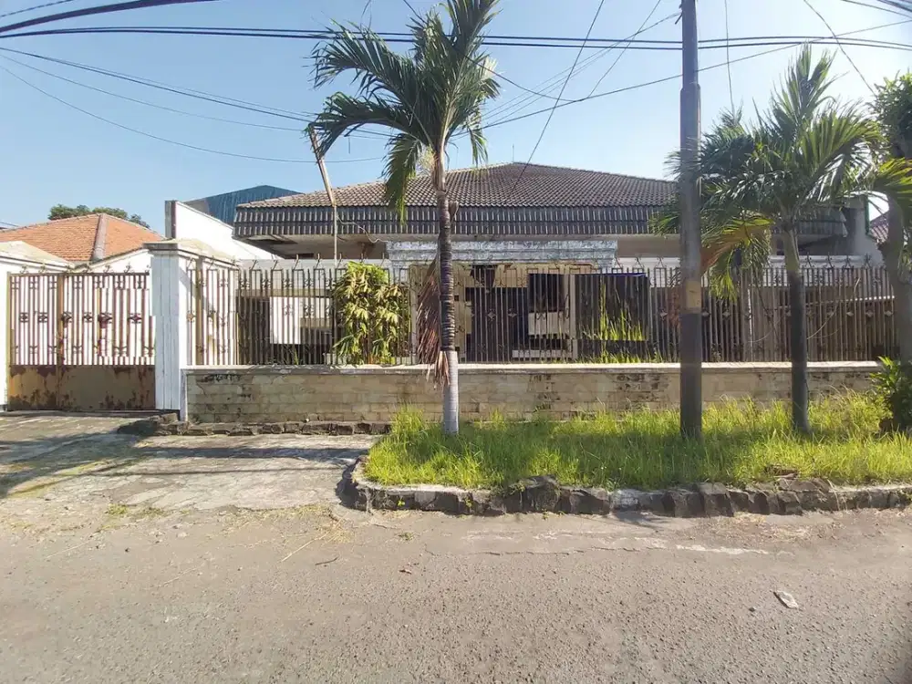 Dijual Rumah Furnished LT 600 m² Jemursari Selatan REV.A1019