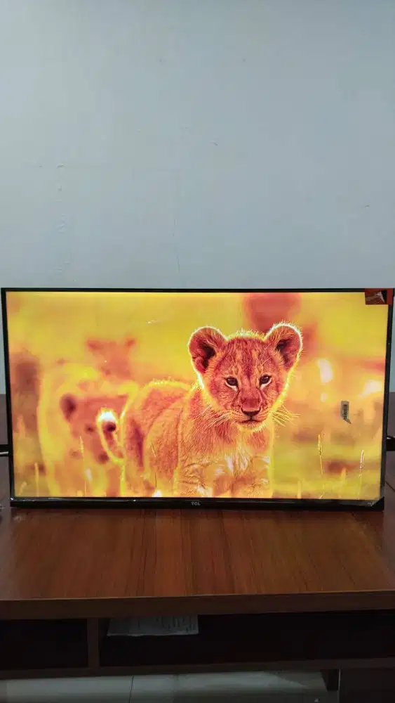 ANDROID TV TCL 32 INCH