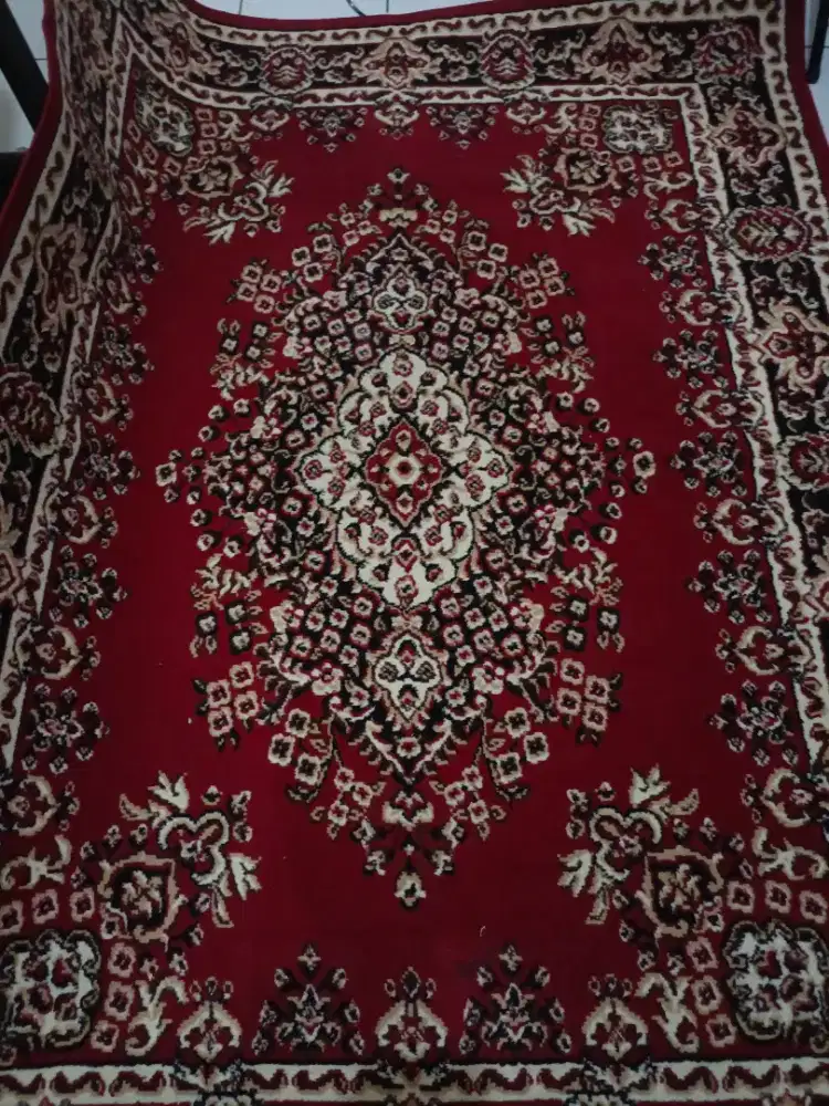 Karpet tebal beli di informa  1.5x2 m