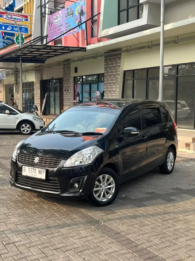 Suzuki Ertiga 2012 Bensin