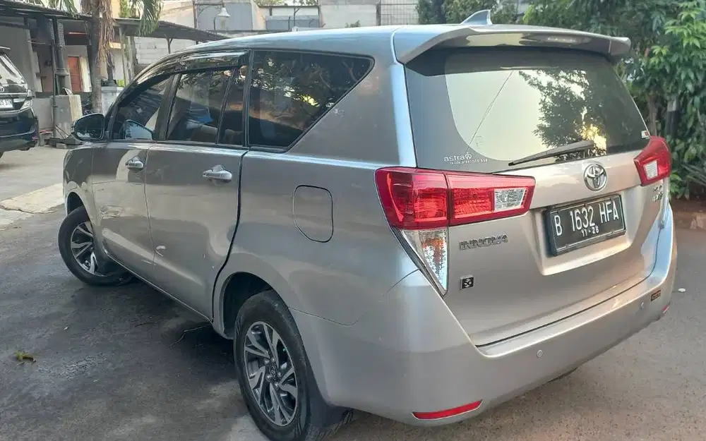JUAL CEPAT - INNOVA REBORN 2.4 G AT LOW KM PAJAK 12 BULAN