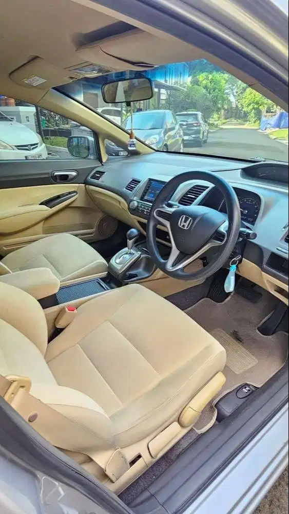 honda civic (2011)