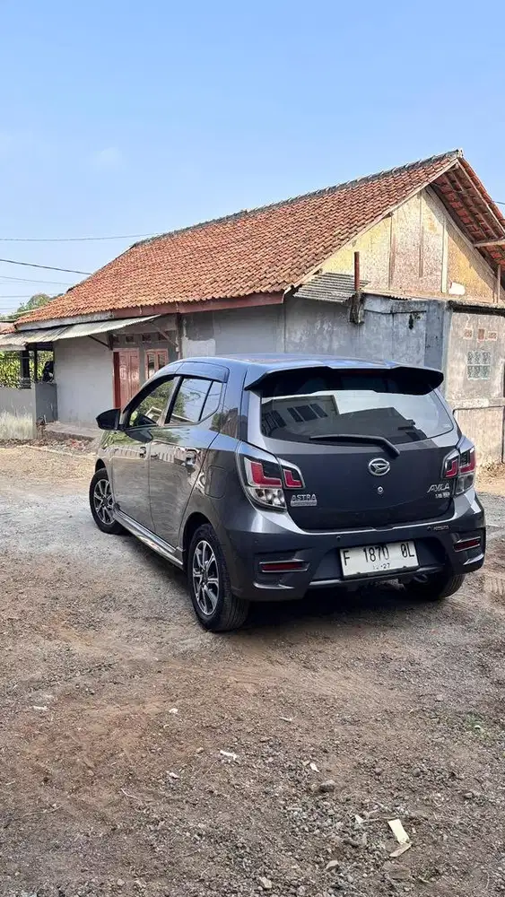 Daihatsu ayla 1.2 R manual