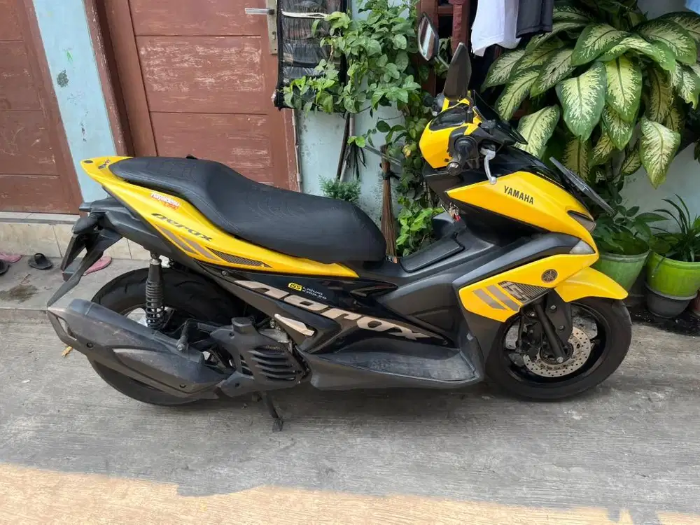 Menjual Aerox Old 2017