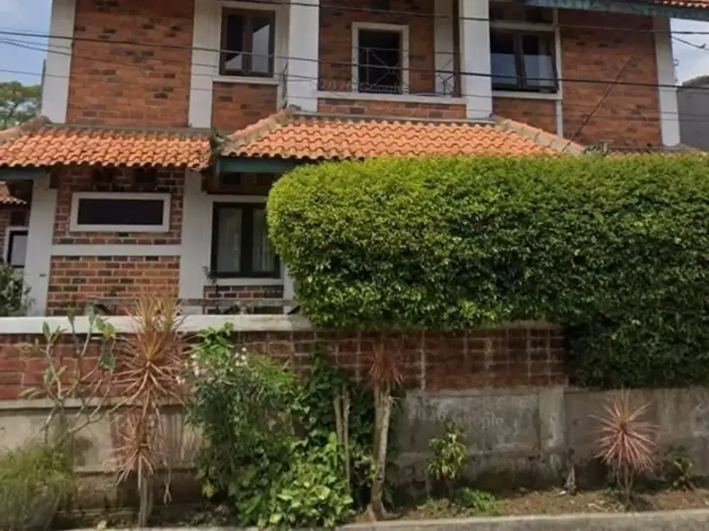 Rumah murah terawat di setiabudi Regency Bandung