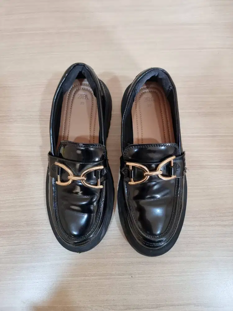 ZARA Loafers Original SIZE 33