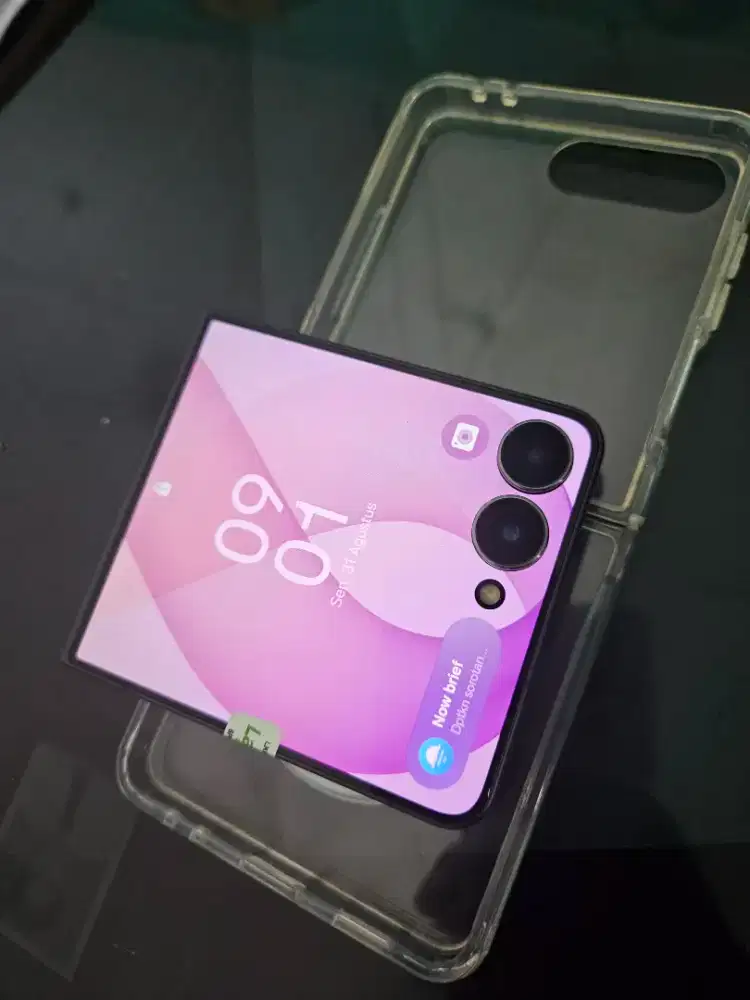 Samsung Galaxy Flip 7 sein fullset banyak bonus