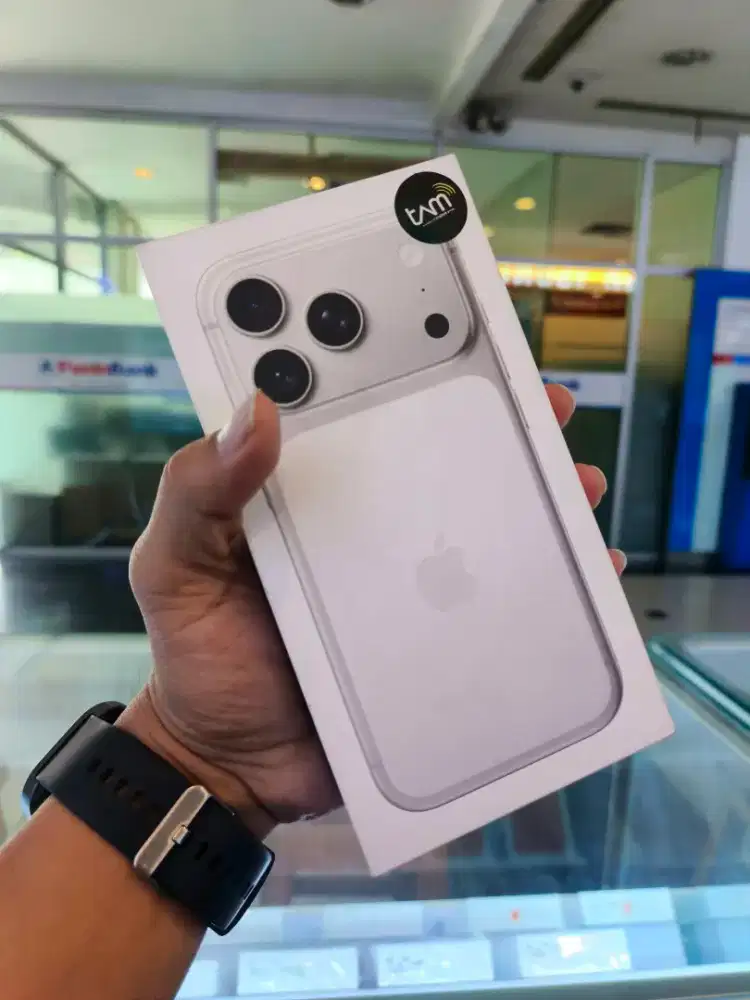READY!!! IPhone 17 Pro 256GB New Segel Garansi iBox 12 Bulan
