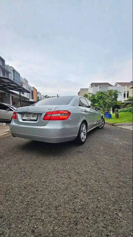 mercedes-benz c250 (2012)