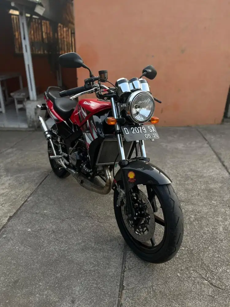 Kawasaki ninja ss 2011
