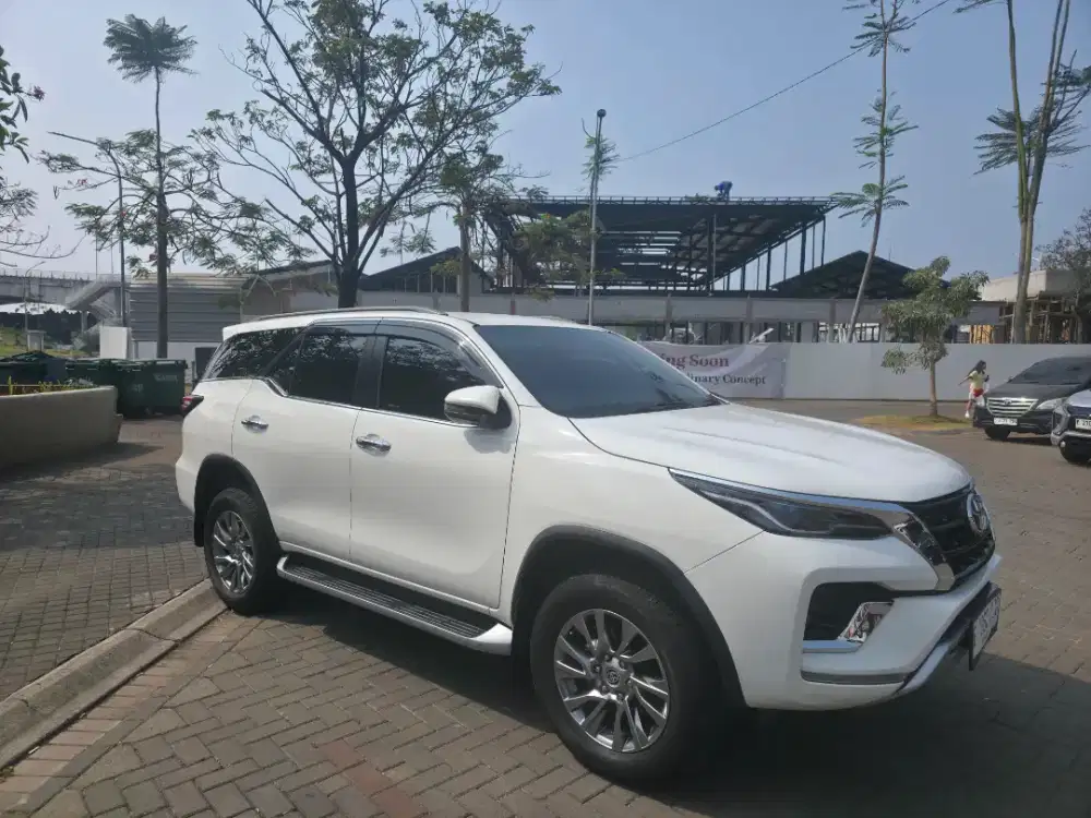 Harga Cash: direct owner VRZ diesel 2.8AT  tangan pertama atas nama PT