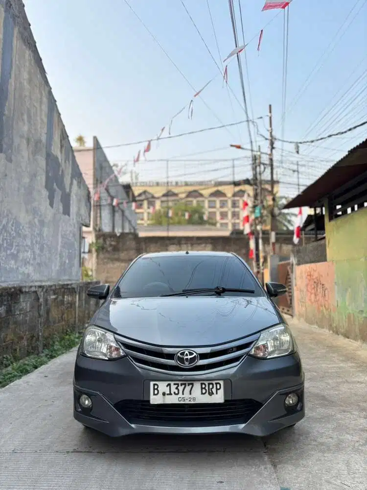 Toyota Etios G M/T 2013