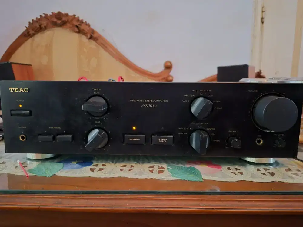 Amplifier TEAC A-X1030