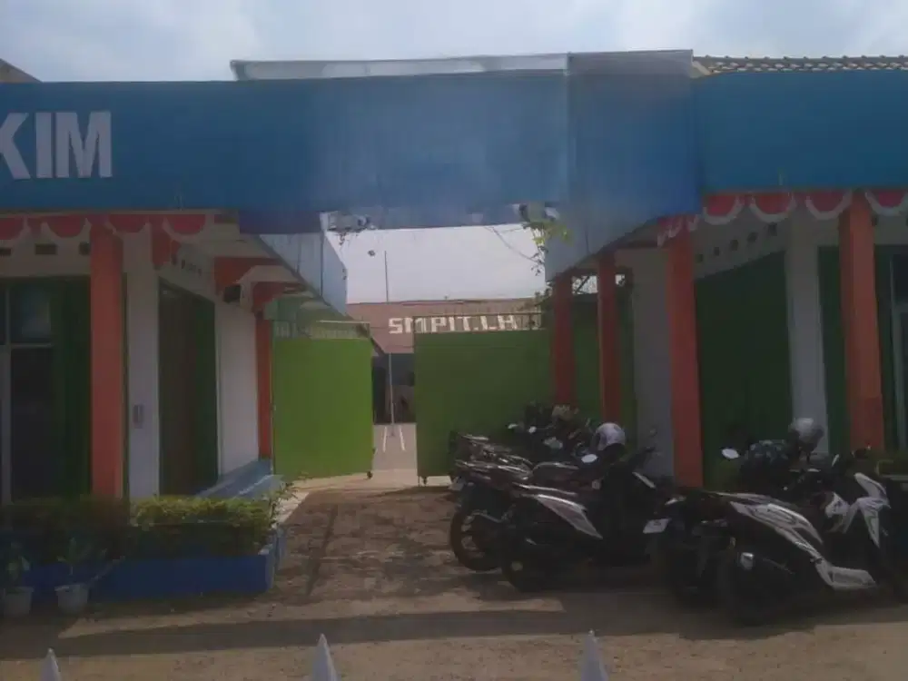 Dijual Bangunan Komersil Area Berkembang Arcamanik Bandung