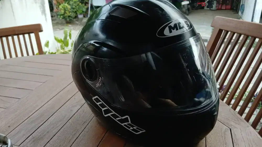 Helm MDS msh seperti baru