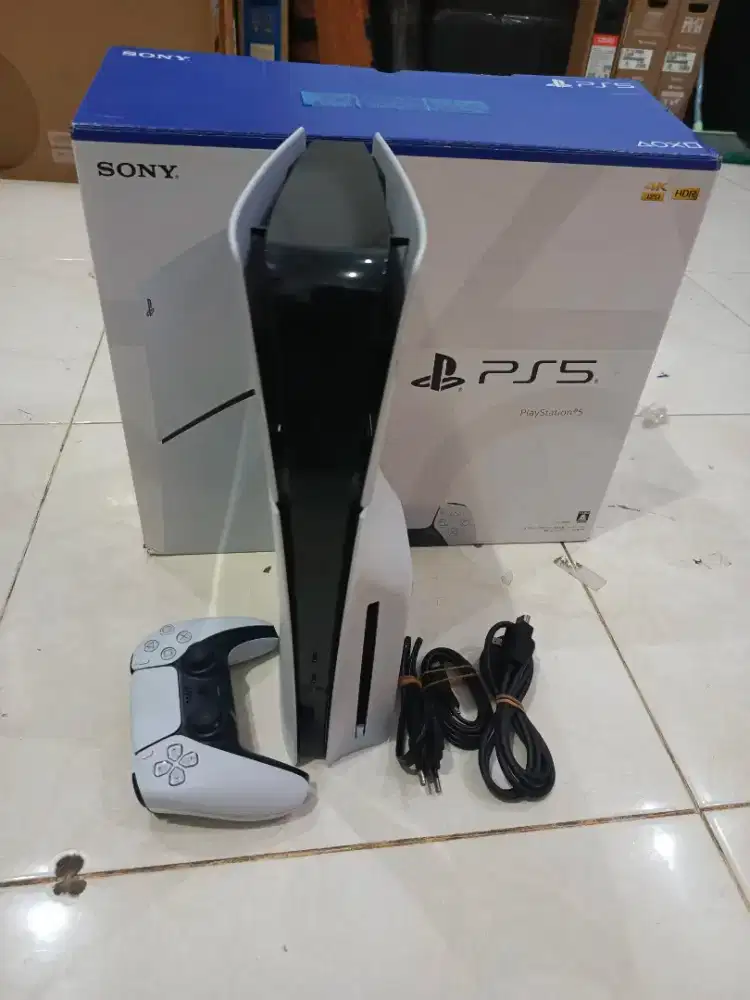 Iklan PS 5 Slim Disc CFI-2000 1TB GB Dus