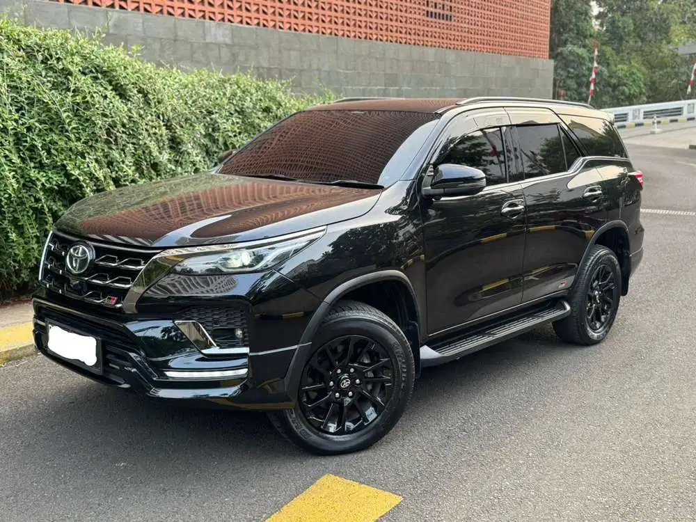Jual Toyota Fortuner VRZ 2.8 GR 2022 Diesel