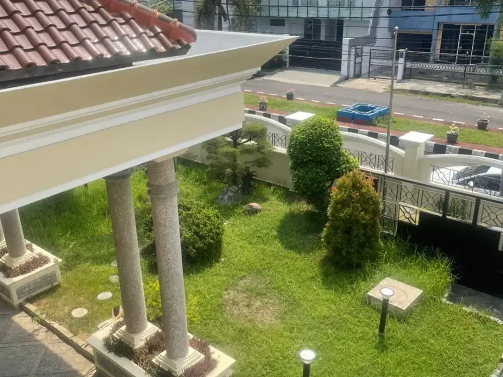 Jual Cepaat Rumah Mewah 2 Lantai di Margorejo Indah Sby Selatan