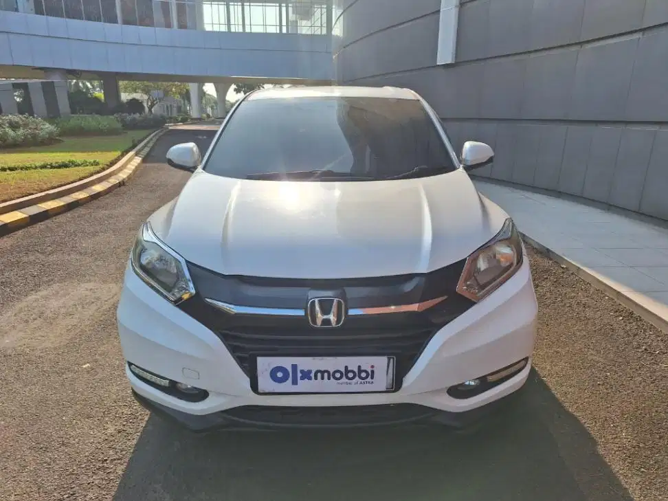 LOW DP - Honda HR-V 1.5 S Bensin-AT Automatic-2016