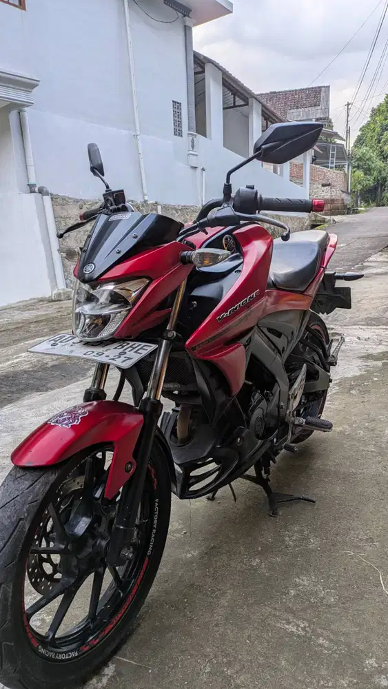 Vixion R 2017 - Tipe Tertinggi