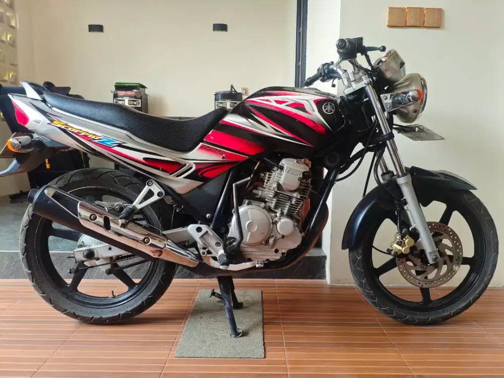 Yamaha scorpioZ jual santai